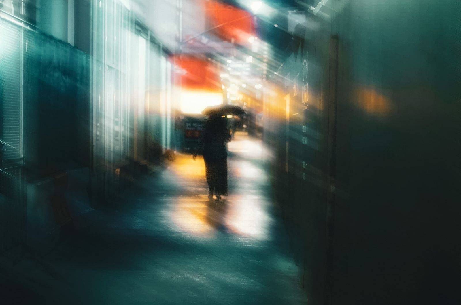 City-night commercial project frame